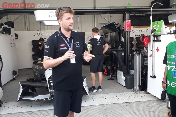Jaguar, Cuaca Panas Jadi Tantangan, Begini Persiapan Jaguar TCS Racing Jelang Jakarta E-Prix 2025