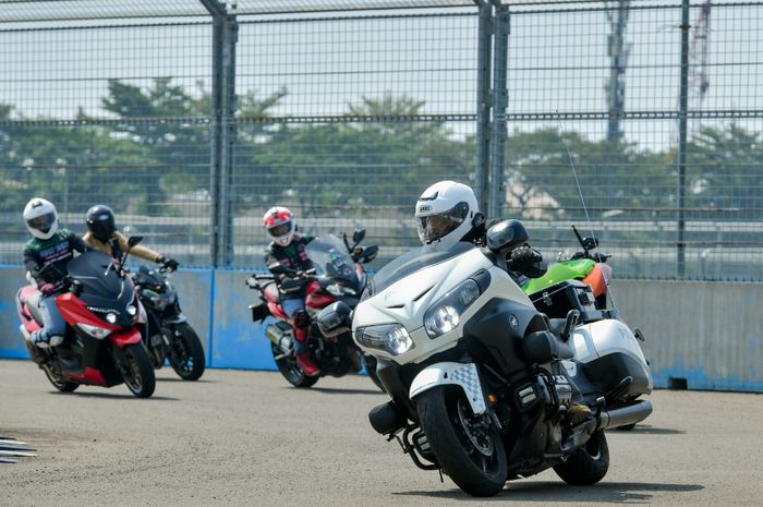 Peduli Keselamatan, Pomdam Jaya dan MBI DKI Jakarta Gelar Safety Riding