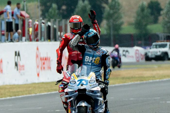 Marquez, Dituduh Sengaja Mengalah ke Kakaknya, Begini Respons Alex Marquez