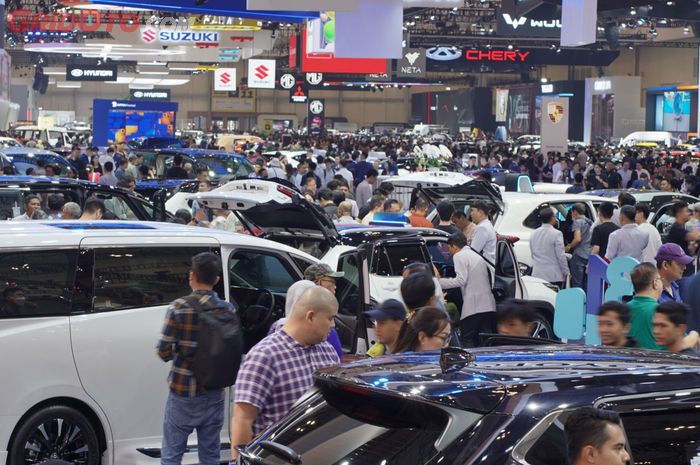 Perang Harga Mobil Baru Makin Gila-gilaan, GAIKINDO Bilang Begini
