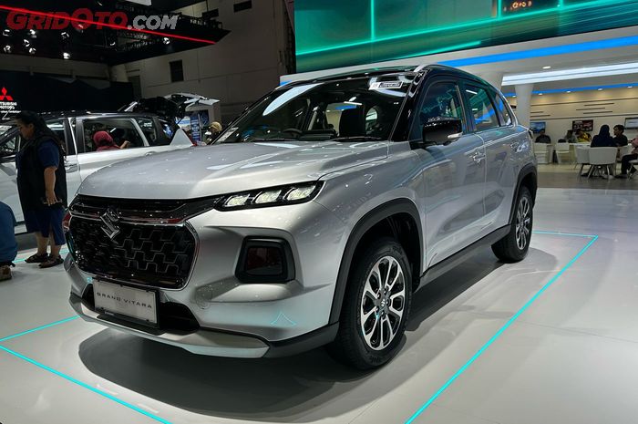 Suzuki , Ini Harga Mobil Hybrid Suzuki yang Jadi Tulang Punggung Penjualan