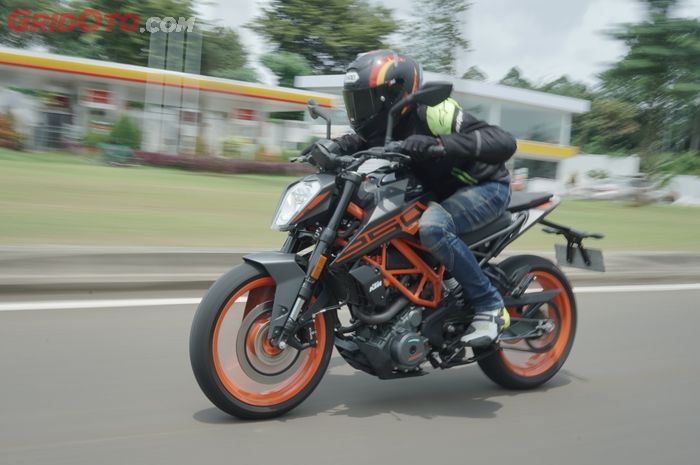 KTM, Pabrikan KTM Tunjukkan Kebangkitannya, Bajaj Datang Sebagai Penyelamat