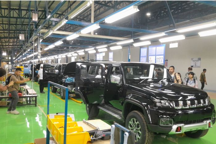 BAIC, BAIC BJ40 Plus Resmi Dirakit di Purwakarta, Harganya Capai Diangka Ini