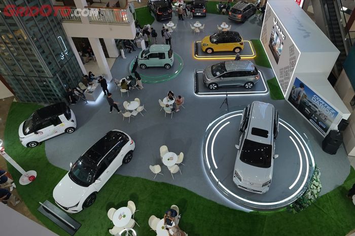 Cortez Darion Mejeng di Mall Kelapa Gading, Wuling Gelar Pameran dan Suguhkan Banyak Promo