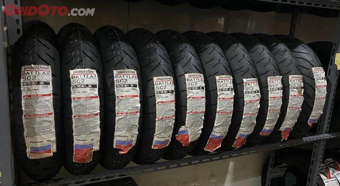 XMAX dan Forza Sultan Merapat, Ban Battlax SC2 Ready, Stok Sedikit