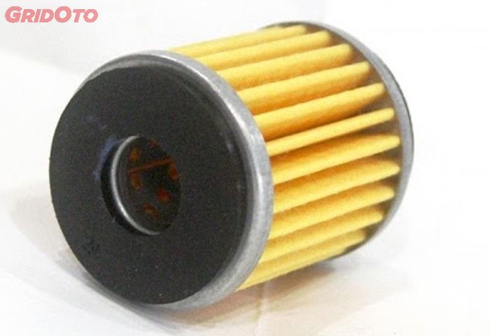 Ini Sebabnya Filter Oli Motor yang Kotor Tidak Disarankan Untuk Dibersihkan