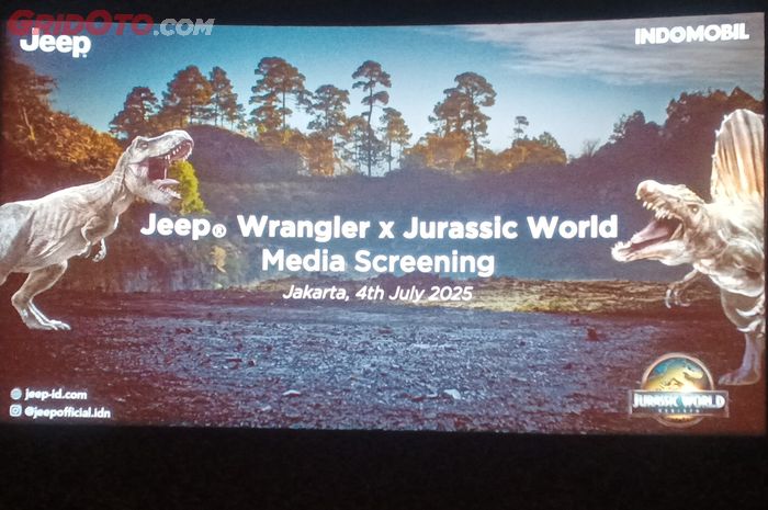 Jeep Pamerkan Kegagahan Wrangler 4xe di Film Jurassic World!