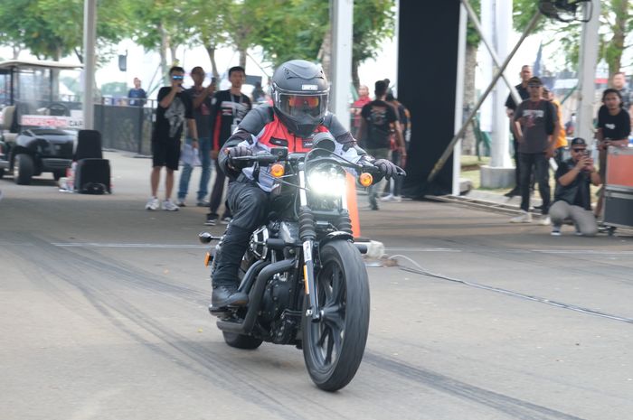 Perkuat Persaudaraan dan Solidaritas, Hogers Indonesia Gelar Event Drag Bike