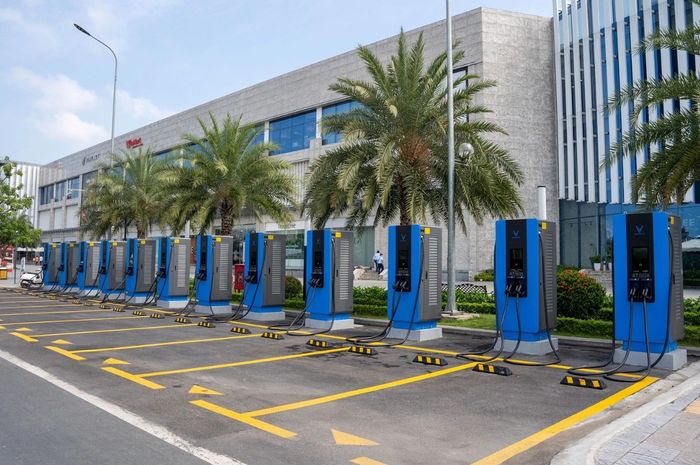 V-GREEN Akan Bangun 30 Ribu Charging Port di Indonesia Akhir 2025