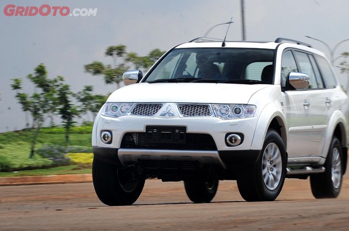 Mitsubishi, Mitsubishi Pajero Sport, Mitsubishi Pajero, Harga Mitsubishi Pajero Sport Bekas Kini Sudah Terjangkau, Lebih Murah dari LCGC!