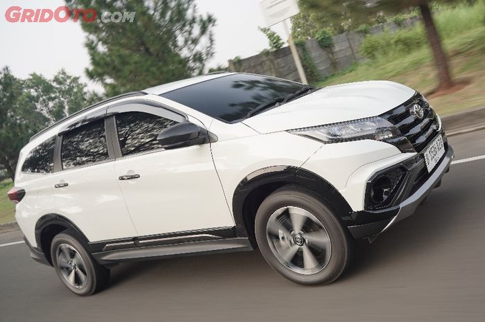 Toyota, Sangat Menggiurkan Mobil Bekas Toyota Rush Juli 2025 Dijual Segini