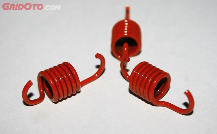 Ini Penyebab CVT Motor Matic Muncul Bunyi Kasar dan Getar Saat Langsam