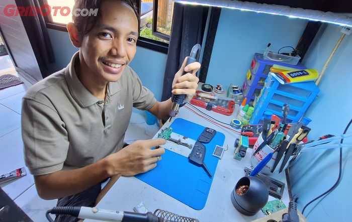 Intercom Helm Mati Jangan Dibuang, Masih Bisa Diservis di Sini