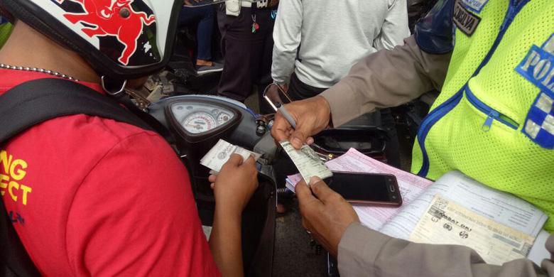 Geger Pelajar SMP Ngaku Dimintai Rp 275 Ribu Saat Kena Tilang, Pembelaan Polisi Begini