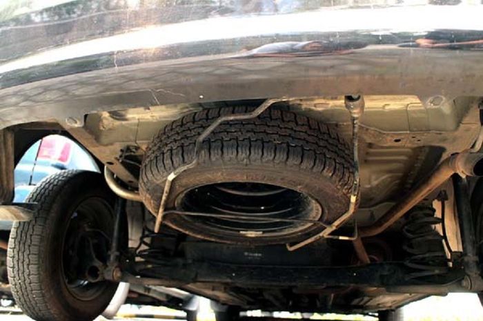 Coba Cek, Karat Lebih Rawan Menyerang Kolong Mobil Hatchback dan Sedan Karena Sebab Ini