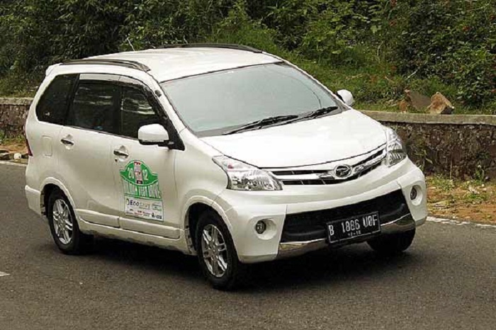 Daihatsu, Daihatsu Xenia, Daihatsu Xenia 2012-2013 Tipe Matik Harga Bekasnya Sudah Terjangkau