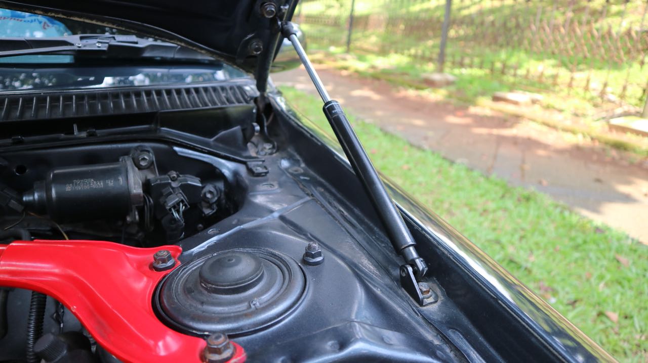 Ini Dua Penyebab Hidraulis Pintu Bagasi Mobil Bekas Bermasalah Usai Mudik