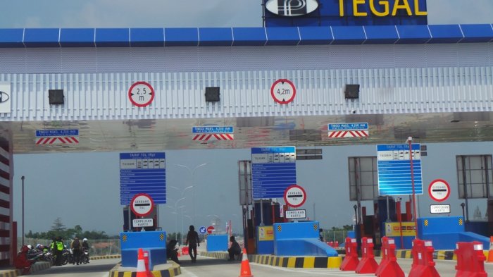 Macet Panjang di Exit Tol Pejagan Perkara Saldo E-Toll Habis, Begini Cara Mengatasinya