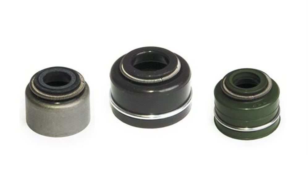 Nggak Hanya Piston, Ini Part Penyebab Knalpot Motor Bekas Berasap