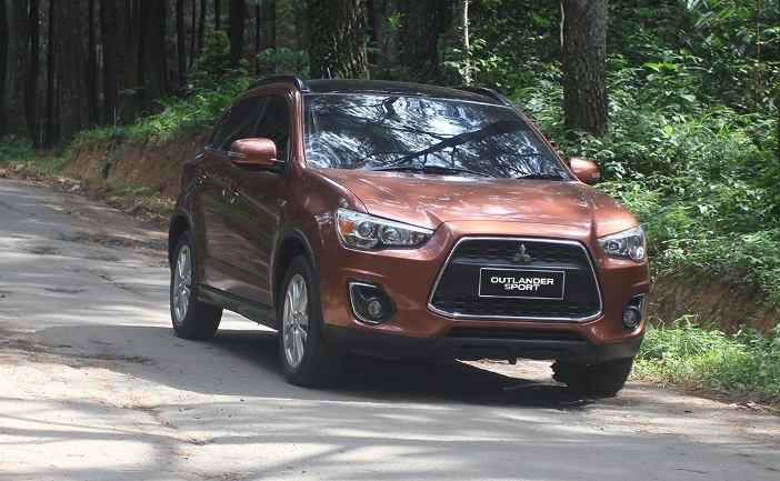 Biaya Biaya Servis AC Cuci Kondensor Mobil Mitsubishi Outlander Sport