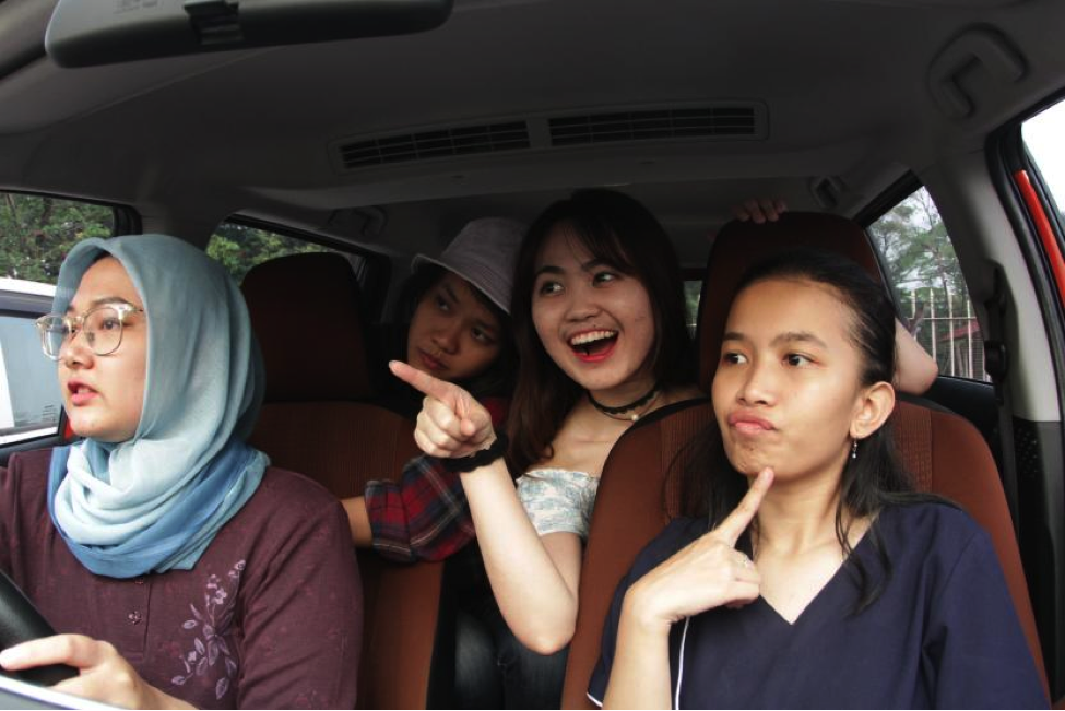 Ladies Sudah Tahu Belum, Kendaraan Ini Prioritas di Persimpangan Tanpa Lampu Merah