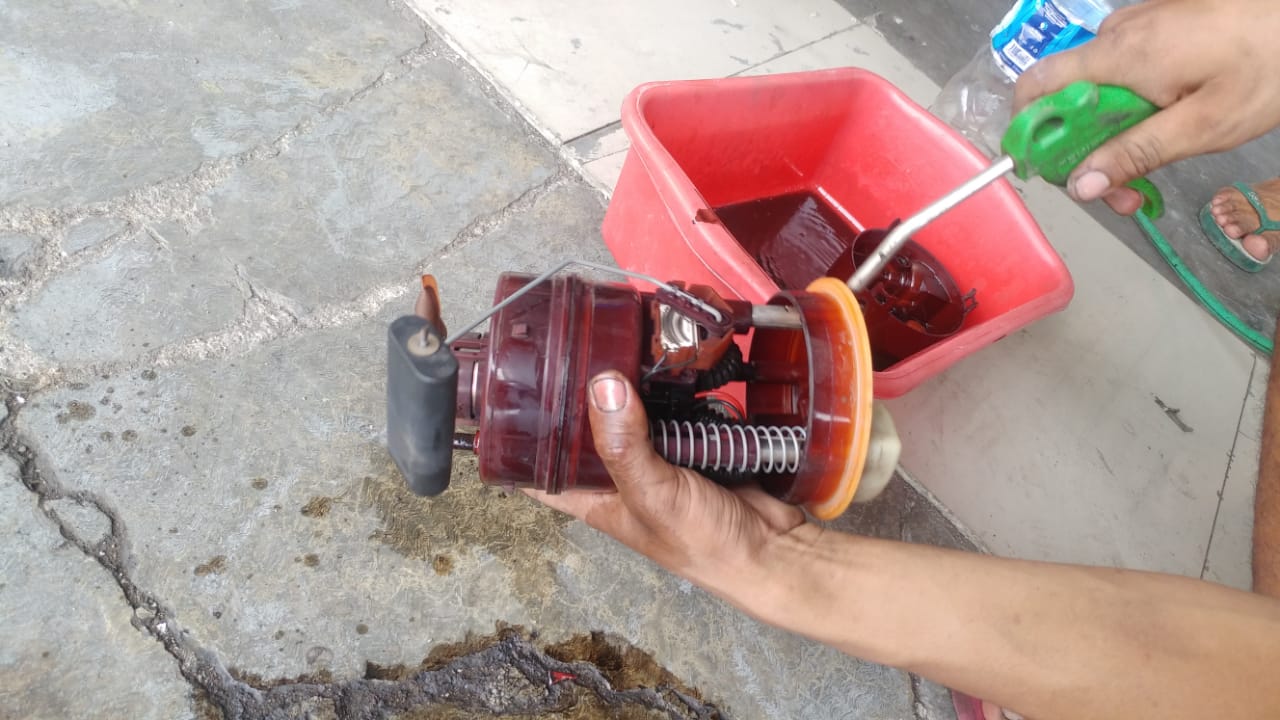 Sebelum Mogok, Ini Ciri-ciri Filter Bensin Mobil Bekas Minta Diganti
