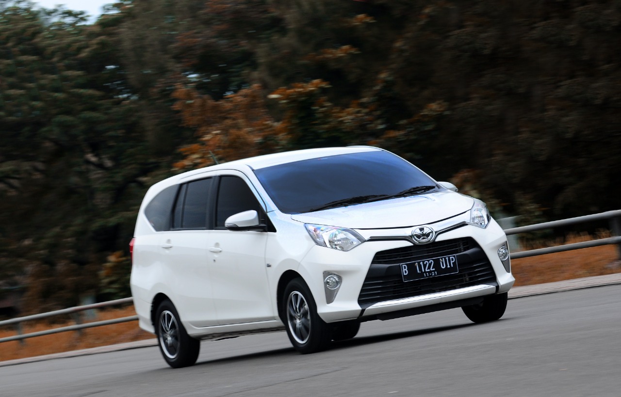 Tiga Ciri-ciri Matik Di Mobil Bekas Toyota Calya Incaran Bermasalah