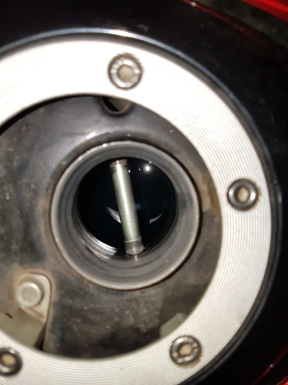 Ini Efek Samping Motor Bekas Keseringan Isi Bensin Sampai Luber-luber