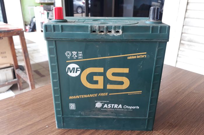 Ternyata Aki Kering Mobil Bekas Juga Butuh Perawatan, Begini Caranya