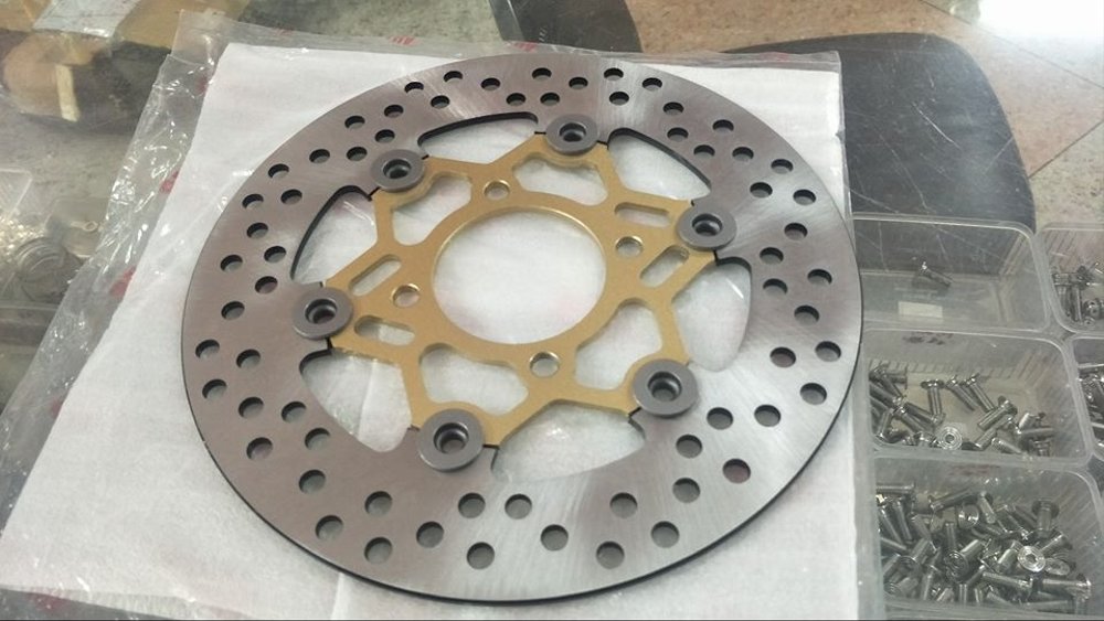 Pasang Kaliper Rem Radial di Motor Butuh Cakram Floating? Ini Kata Ahli