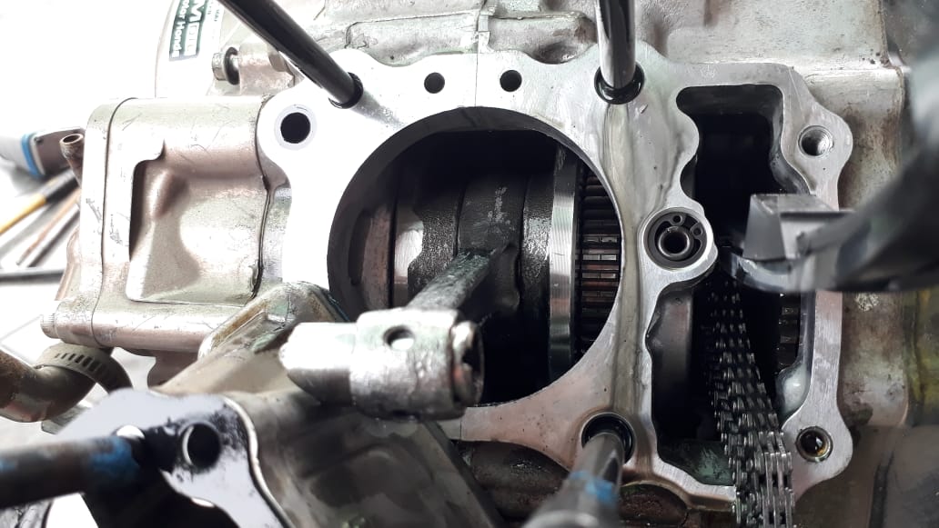 Tiga Penyebab Piston di Motor Bekas Bisa Pecah di Dalam Mesin