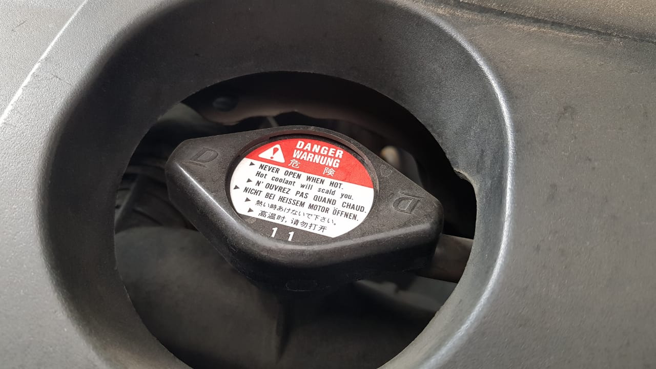 Tutup Radiator Motor Rusak Jangan Dianggap Remeh, Ini Ciri-cirinya