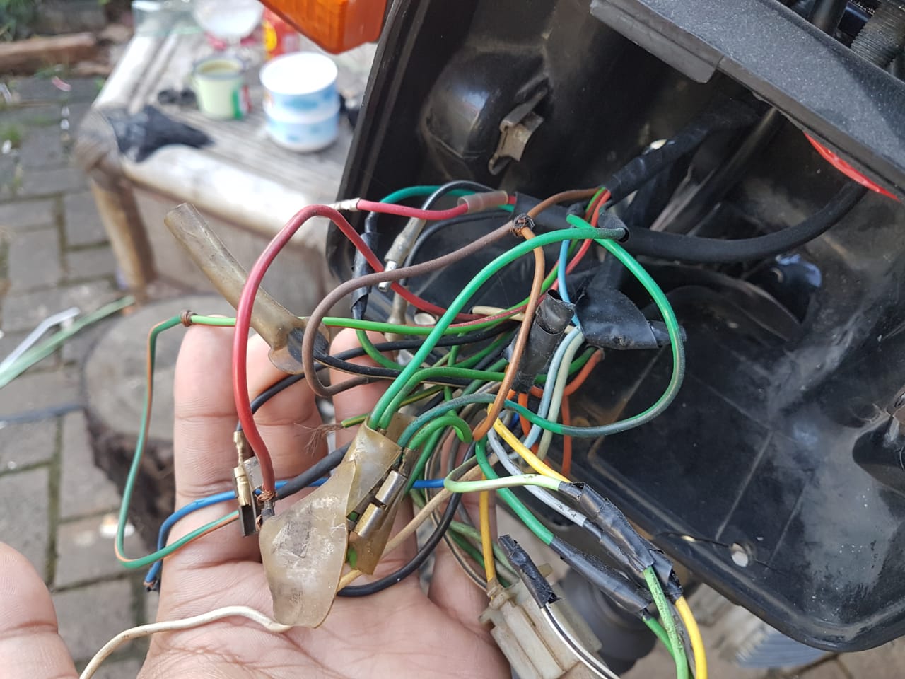 Gejala Kabel Body Motor Rusak yang Sering Terjadi di Motor Berumur