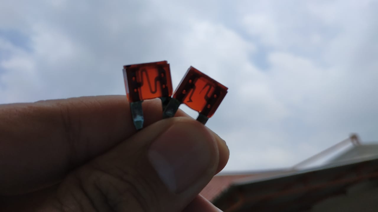 Jarang Yang Tahu, Ini Penyebab Sekring Mobil Bekas Meleleh Usai Mudik