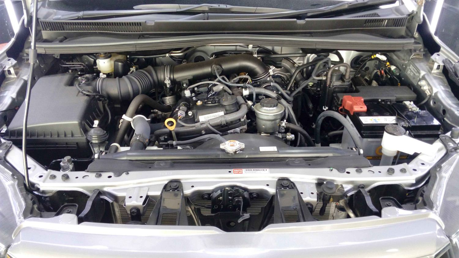 Begini Ciri-cirinya Kalau Selang Radiator Di Mobil Bekas Mulai Getas