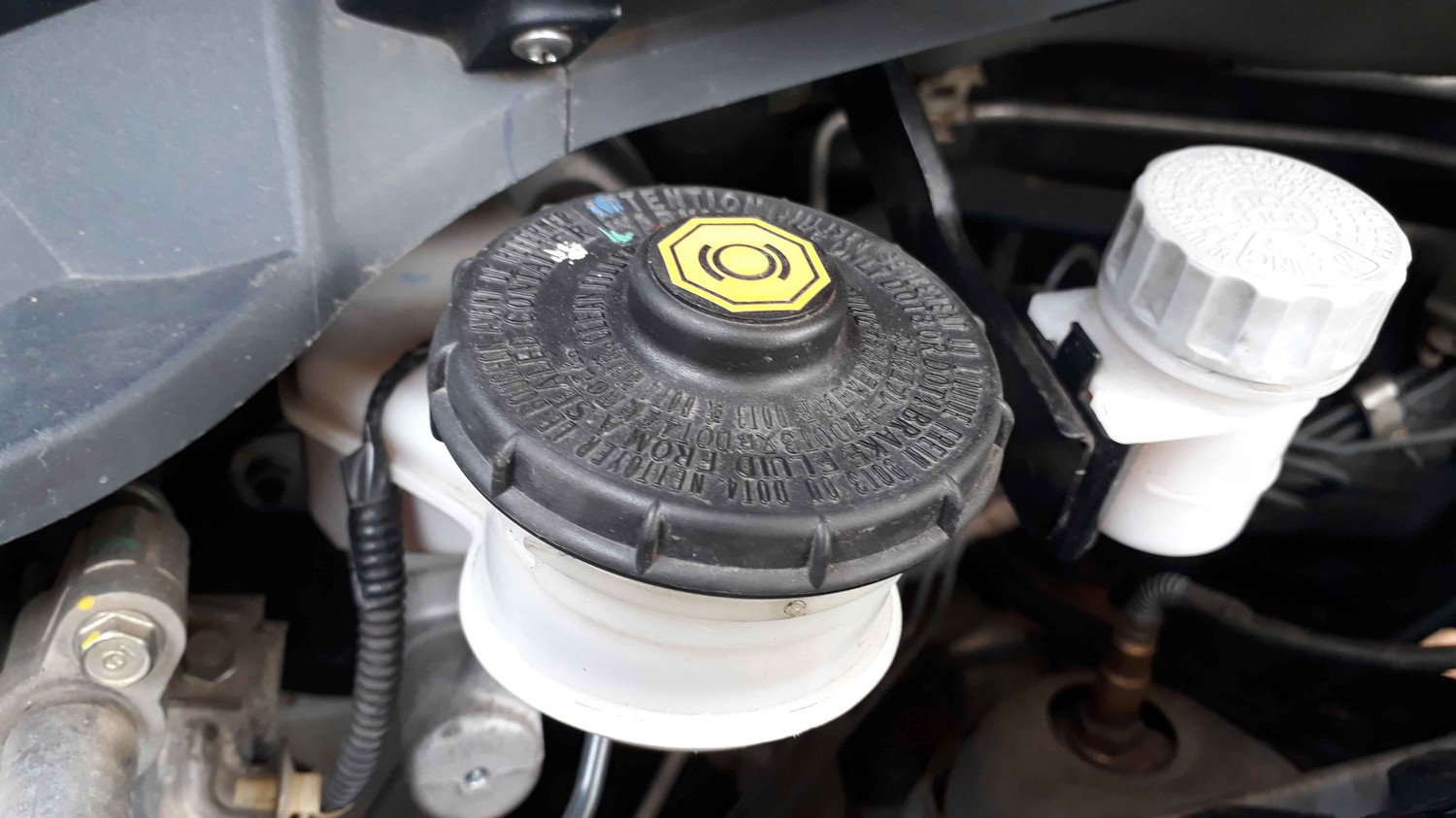 Ini Penyebab Pedal Rem Di Mobil Bekas Jadi Lebih Dalam Dari Biasanya