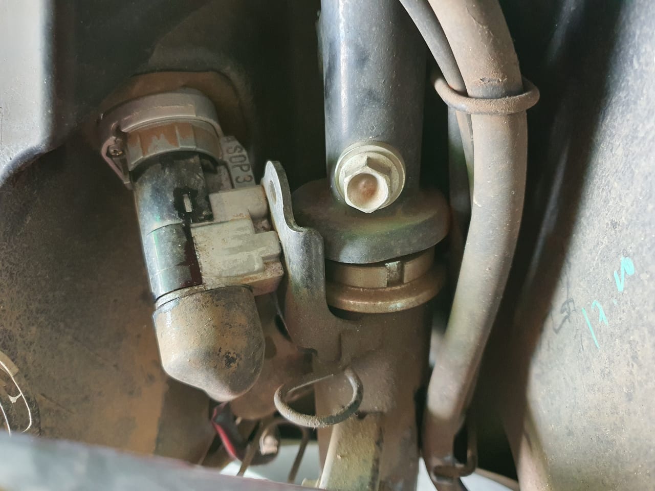 Ini Penyebab Setang Di Motor Matic Honda BeAT Kaku Dan Berat