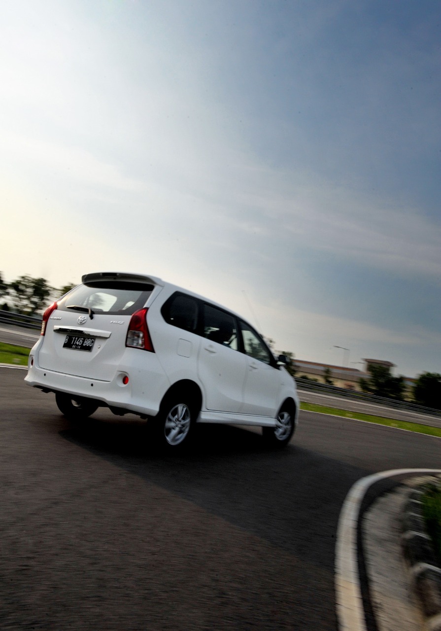 Toyota, Toyota Avanza, Simak Harga Mobil Bekas Toyota Avanza 2015, Cuma Rp 100 Jutaan