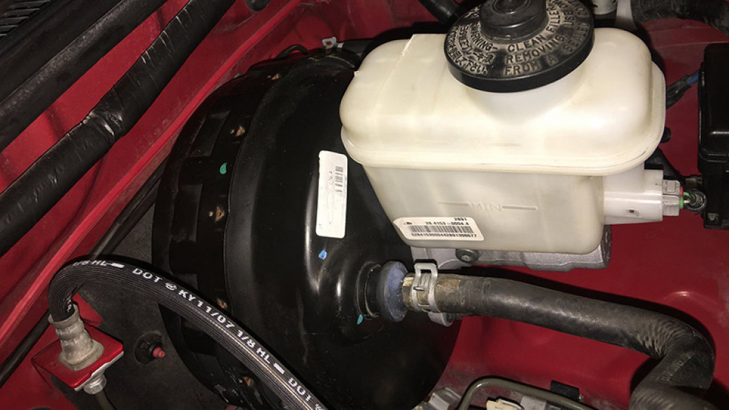 Alasan Kenapa Slang Vakum Booster Rem Mobil Wajib Ada Pengecekan berkala 