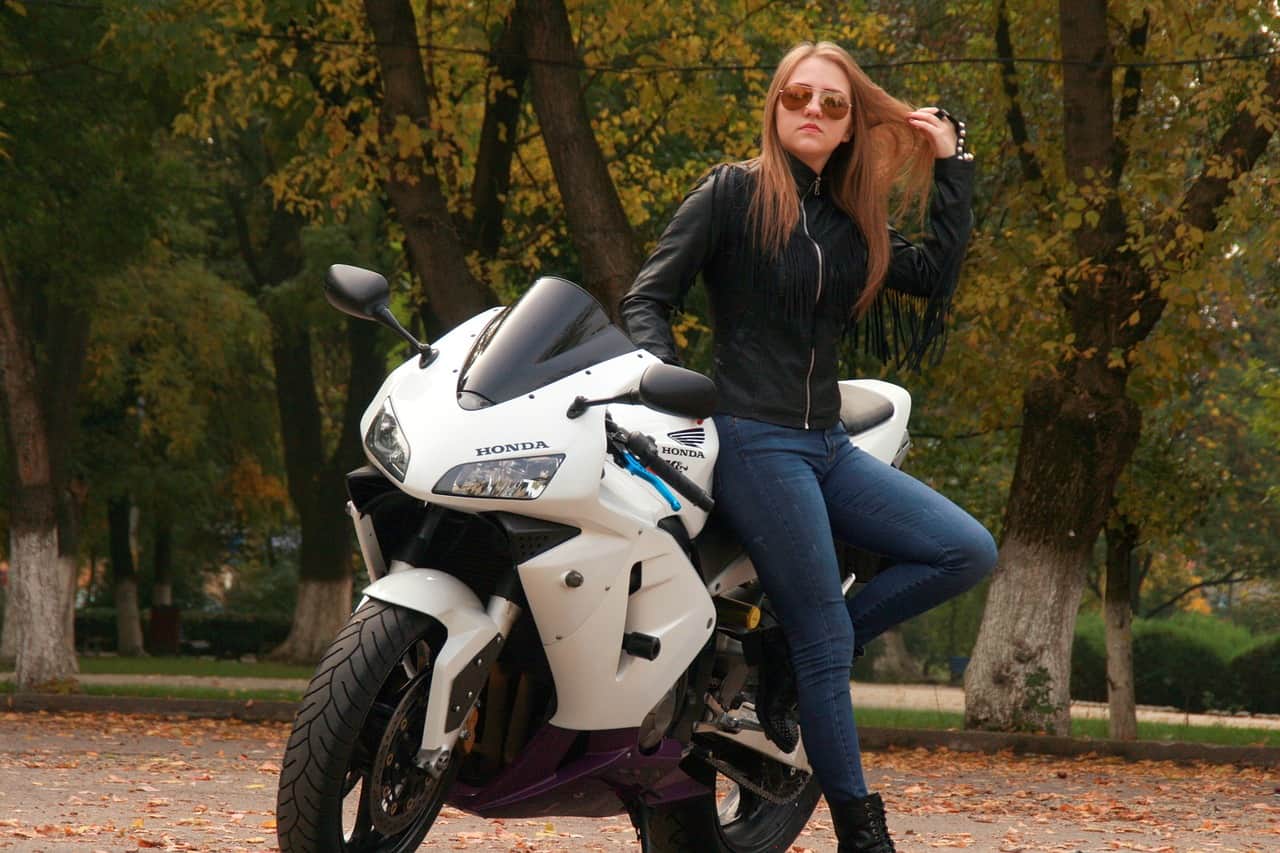 Sering Kejadian di Motor Perempuan, Kebiasaan Ini Bikin Aki Soak