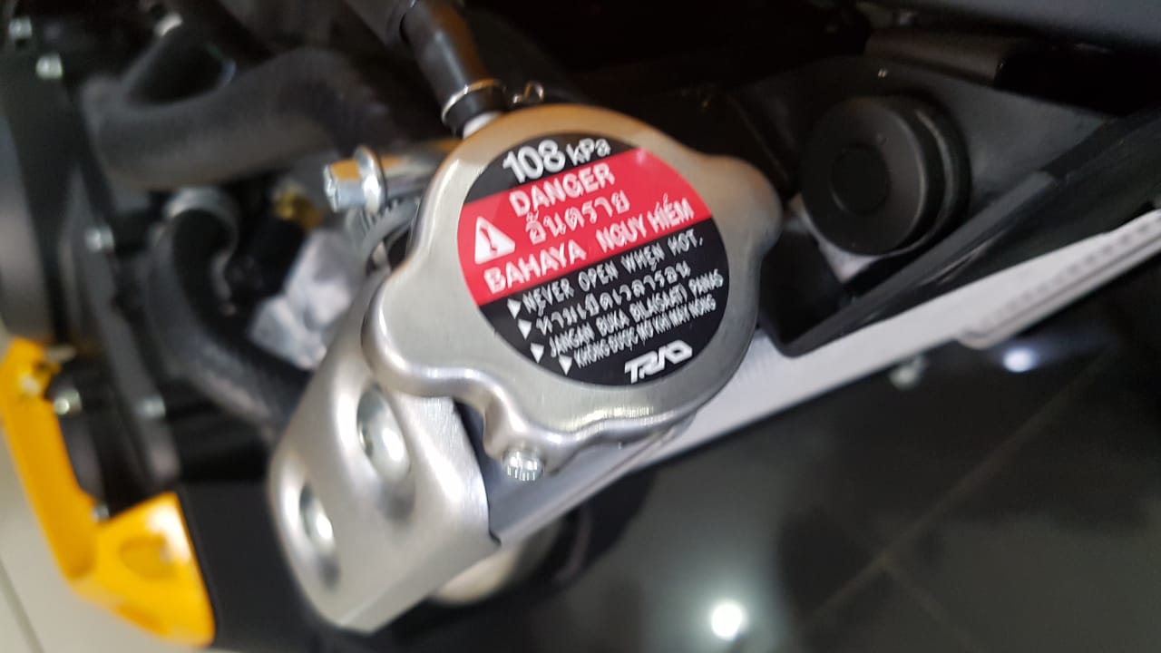 Ini Sebabnya Jangan Ganti Tutup Radiator Motor Yang Universal