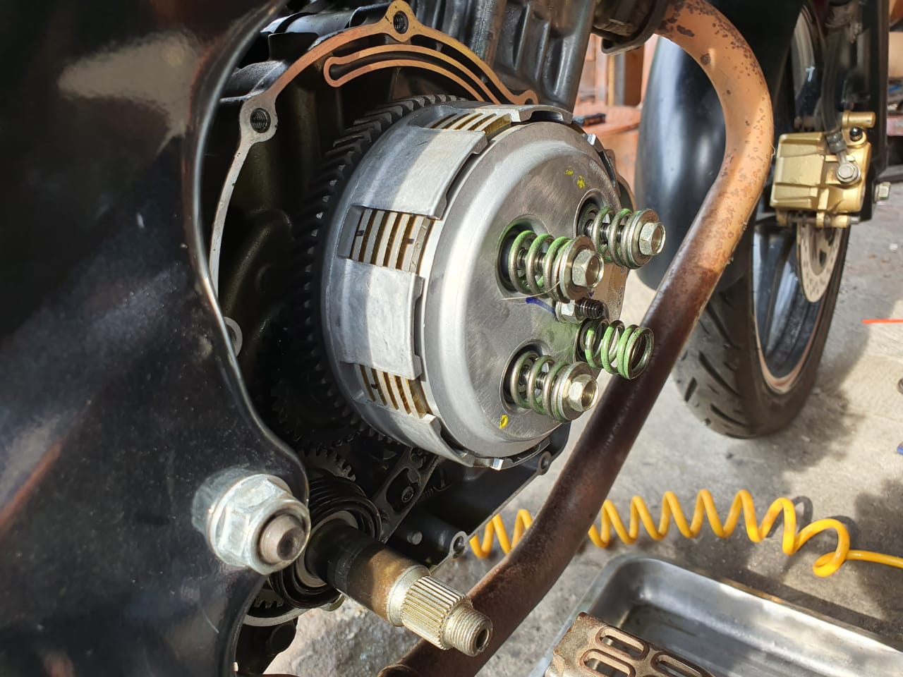 Ternyata Hal Sepele Ini Bisa Bikin Kabel Kopling Motor Cepat Putus