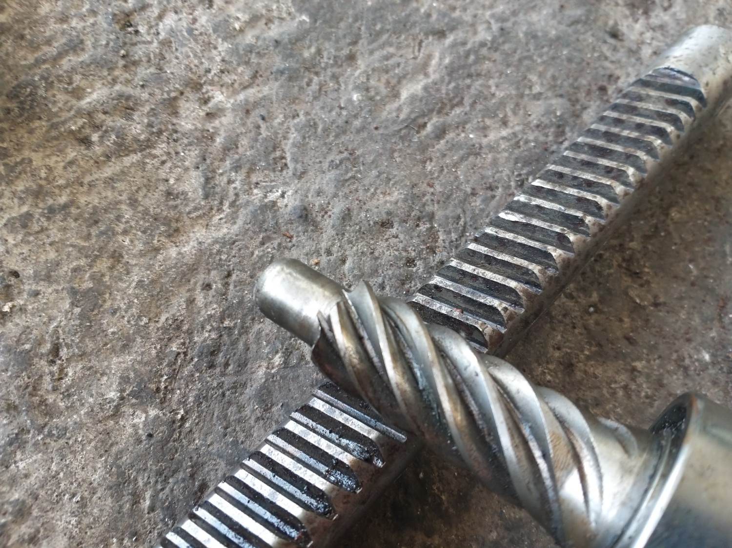 Ternyata Gigi As Rack Steer Power Steering Mobil Rusak Tandanya Begini