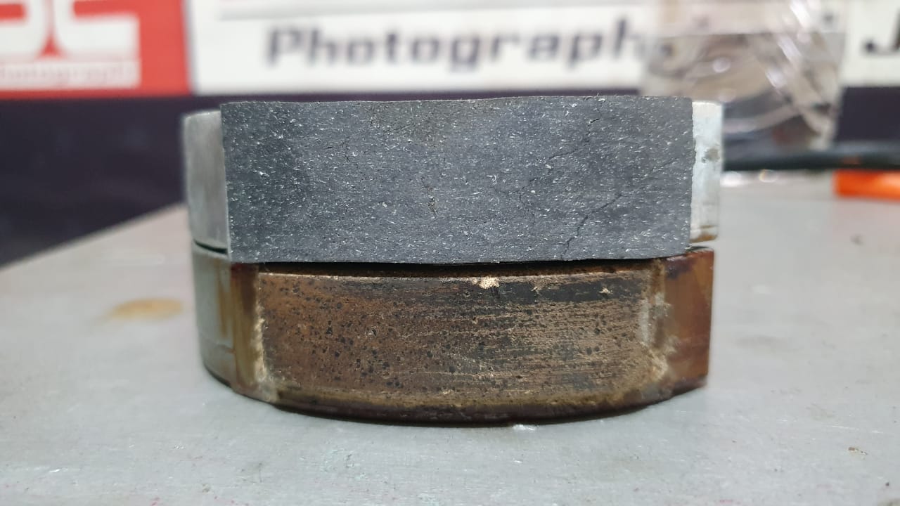 Hati-hati, Kebiasaan Sepele Ini Bikin Kampas Ganda Motor Matic Habis Sebelah