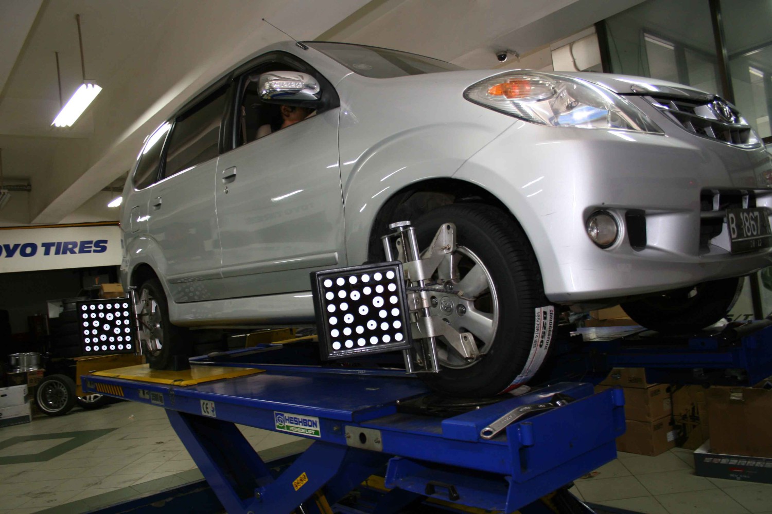 Baru Punya Mobil, Ada 4 Hal Tentang Ban Mobil Ini Wajib Anda Ketahui