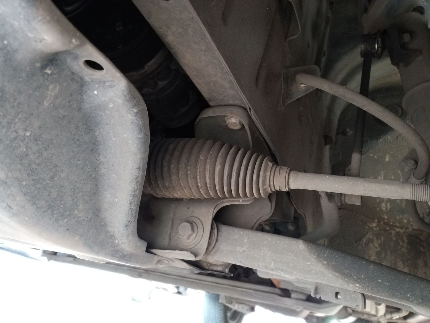 Ini Dampak Karet Boot Electric Power Steering Mobil Bekas Robek Dibiarkan