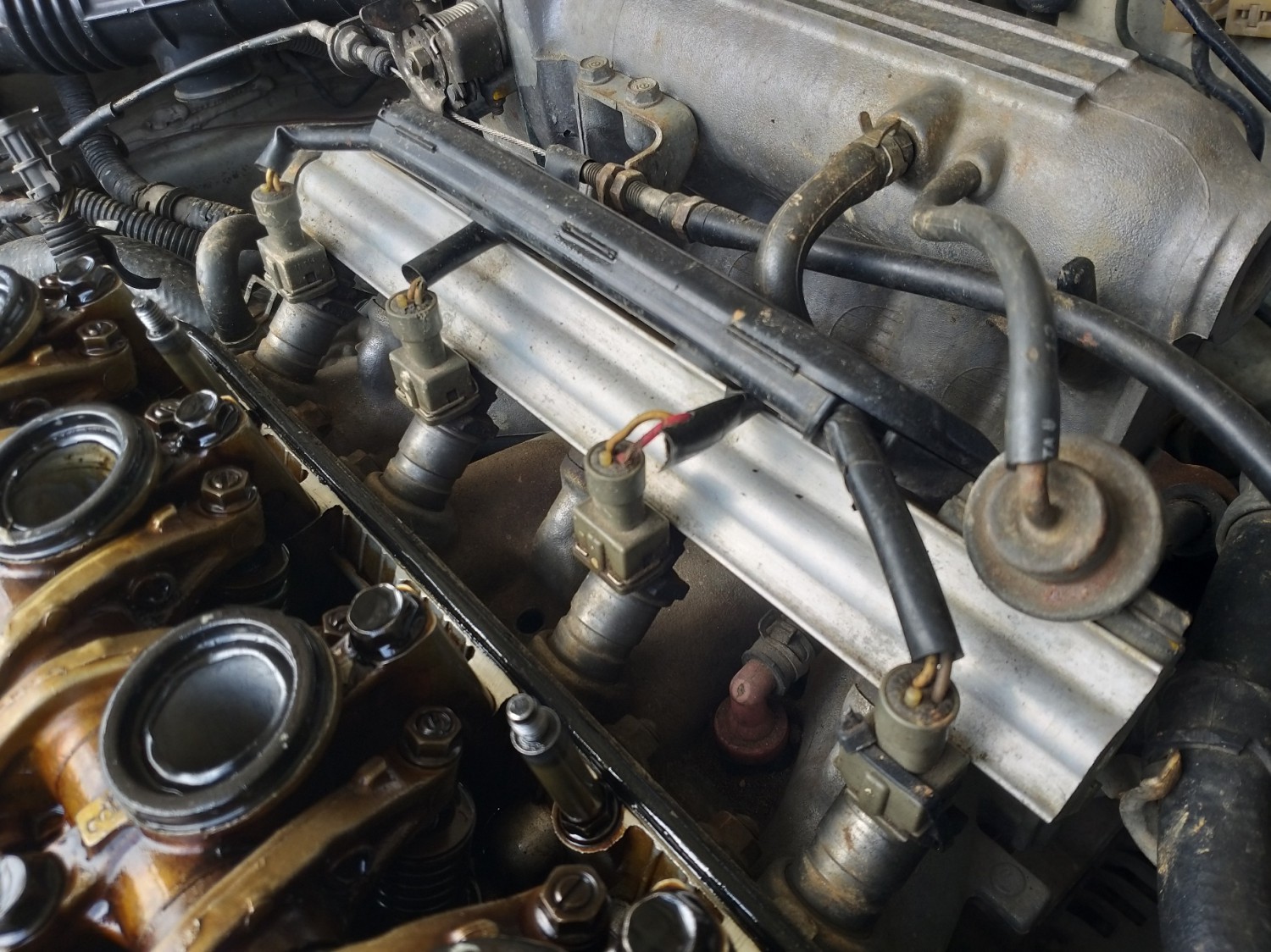 Injektor Mobil Kotor Bikin Konsumsi BBM Boros, Ini Penyebabnya