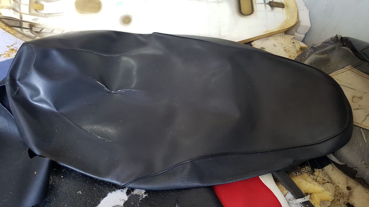 Tiga Efek Samping Kulit Jok Motor Dibiarkan Dalam Kondisi Robek