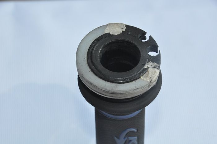 Ternyata Inilah Dua Hal Yang Menyebabkan Gas Motor Bekas Bisa Nyangkut