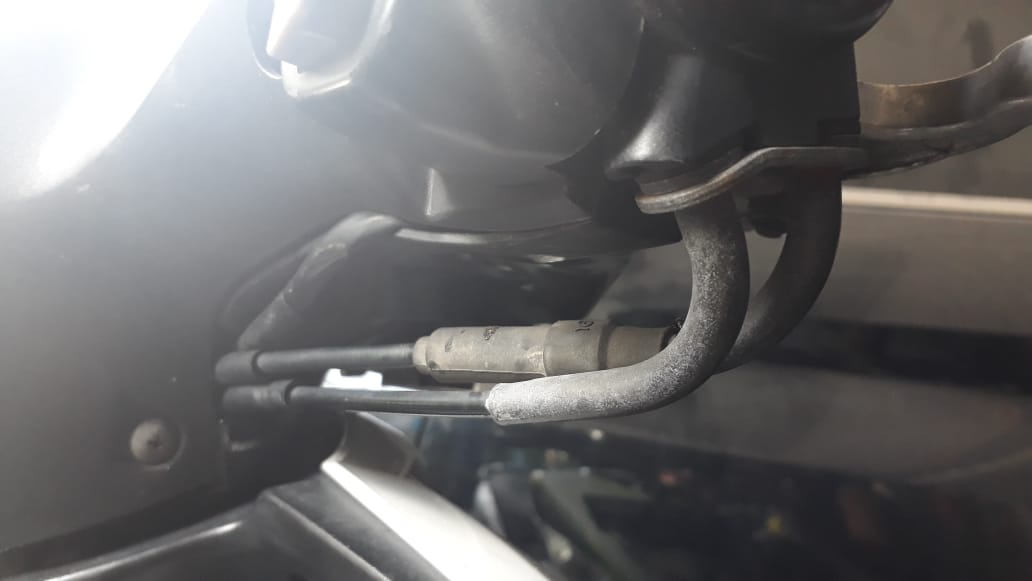 Hati-hati, Kabel Gas Motor Bekas Rawan Putus Gara-gara Hal Sepele Ini